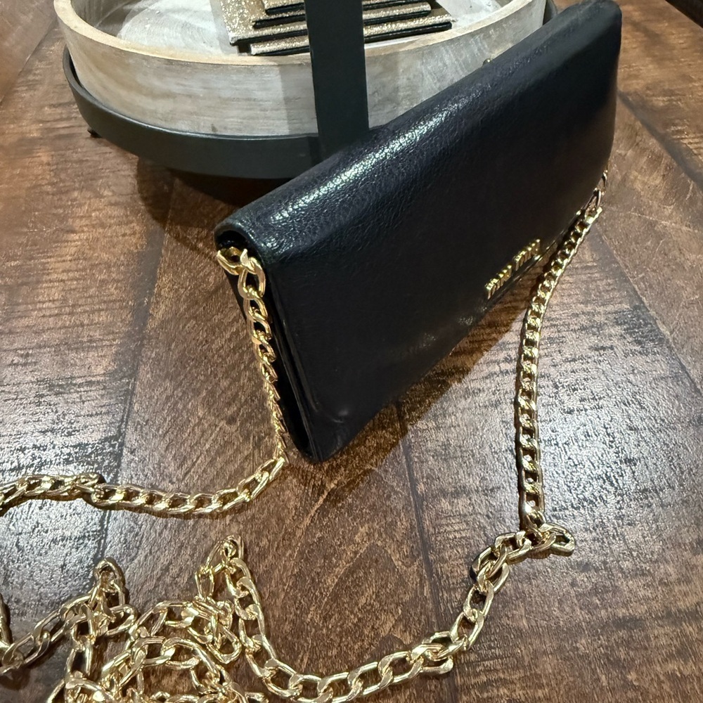 Miu Miu Black Leather Bifold wallet with card holder - Picture 9 of 10